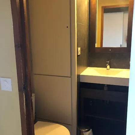 941-particulier-residence L'ours Blanc-alpe D'huez-centre Station Apartment