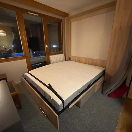 941-particulier-residence L'ours Blanc-alpe D'huez-centre Station * Alpe d'Huez